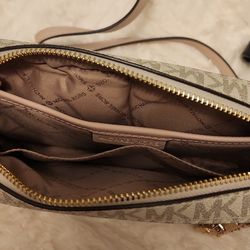 Michael Kors Handbag 