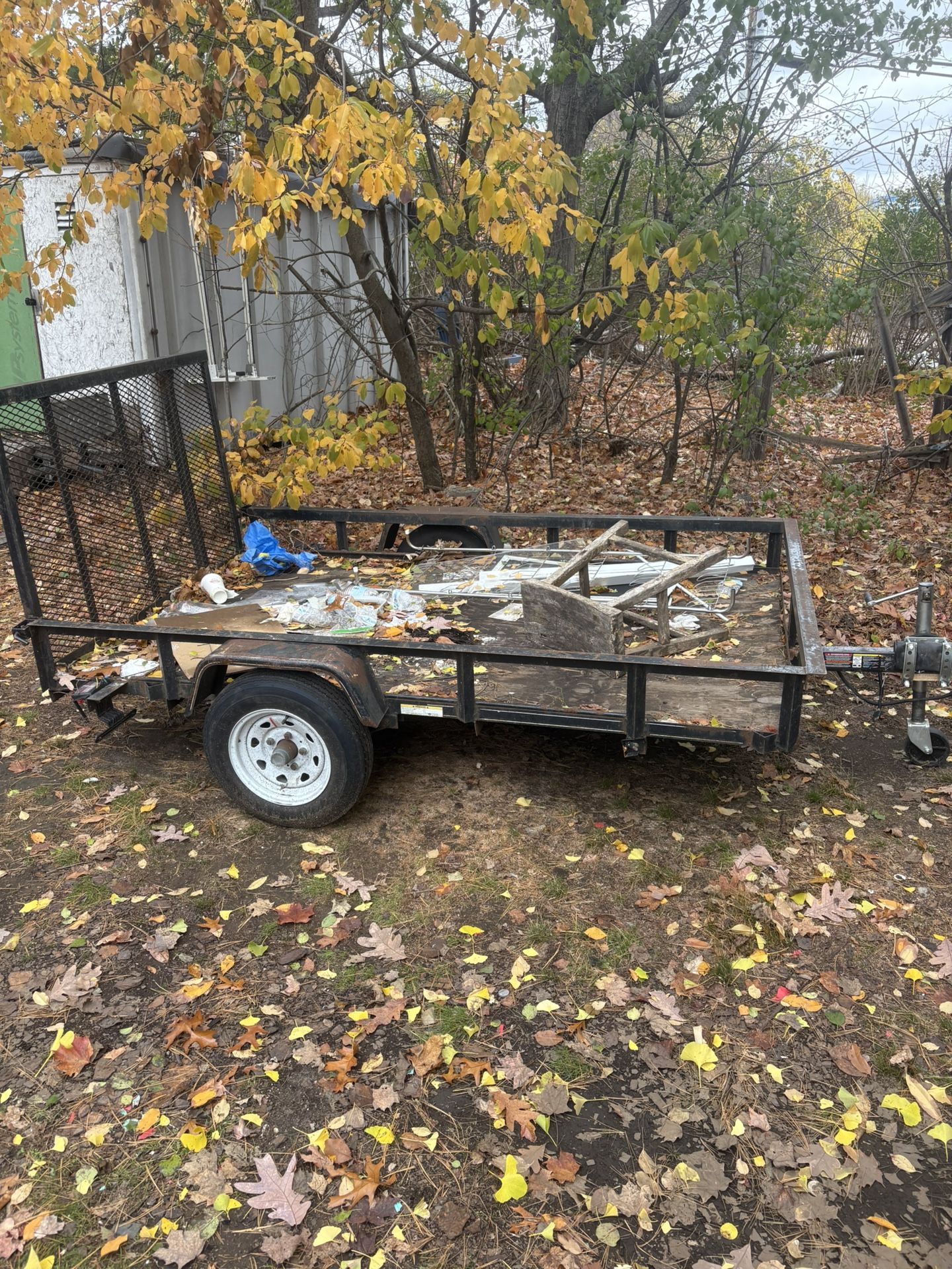 Utility Trailer - Great Project or Hauler!