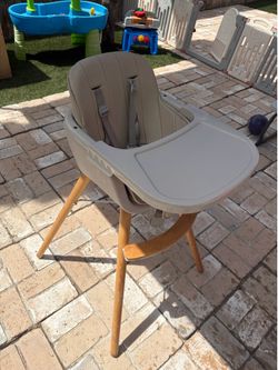 Highchair baby’s