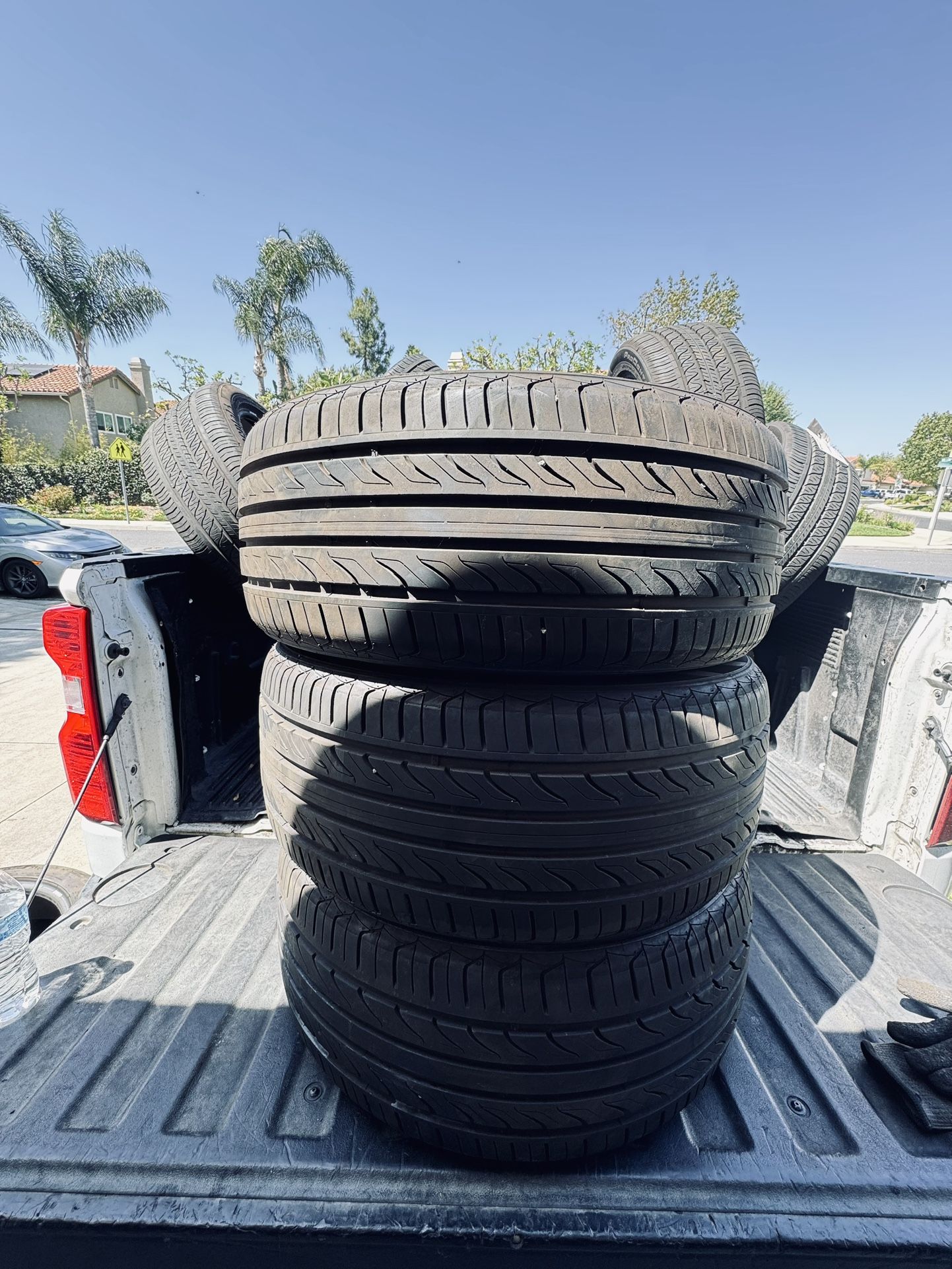 235/45/18 Sentury UHP brand New (3)