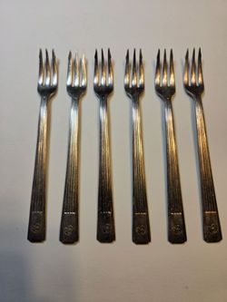 Six Vintage Silverplate NY Hilton Hotel Cocktail Forks International Silver