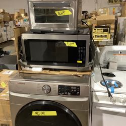 Whirlpool 2.2 cu. ft. Countertop Microwave in Fingerprint Resistant Stainless Steel with 1,200-Watt Cooking Power