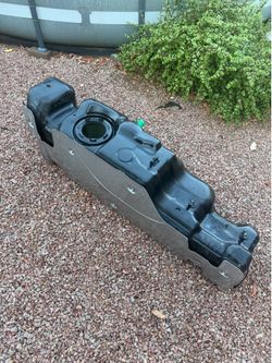 2025 GMC Sierra 2500  36 gallon fuel tank