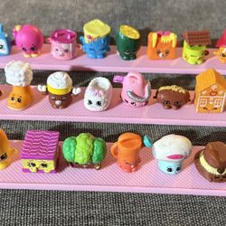 Shopkins And Accesories