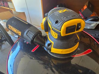 20V MAX XR Cordless Brushless 5 in. Random Orbital Sander
