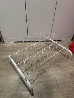 Shoe rack