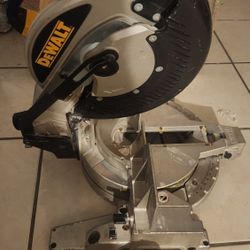 Dewalt 10 Inch Saw