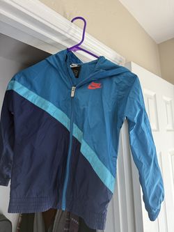 Kids size 7 Nike jacket