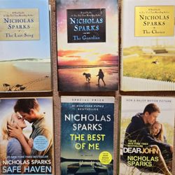 SET OF 6 NICHOLAS SPARKS BOOKS 