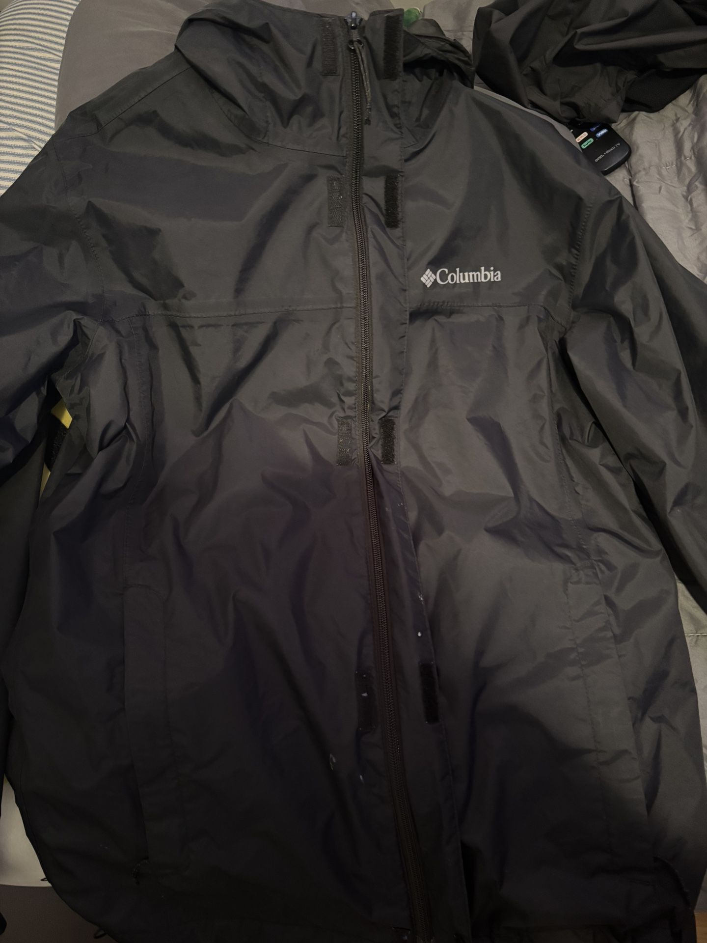 Columbia men's windbreaker