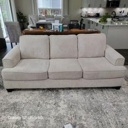 Couch and loveseat set (Stanton)