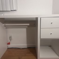 White IKEA desk