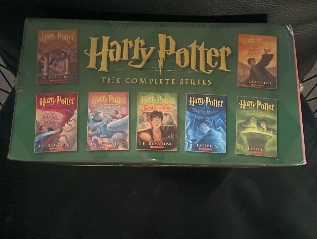 Unopened Complete Series of Harry Potter Novels 1-7 (Paperback)
