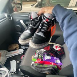 Jordan 3s