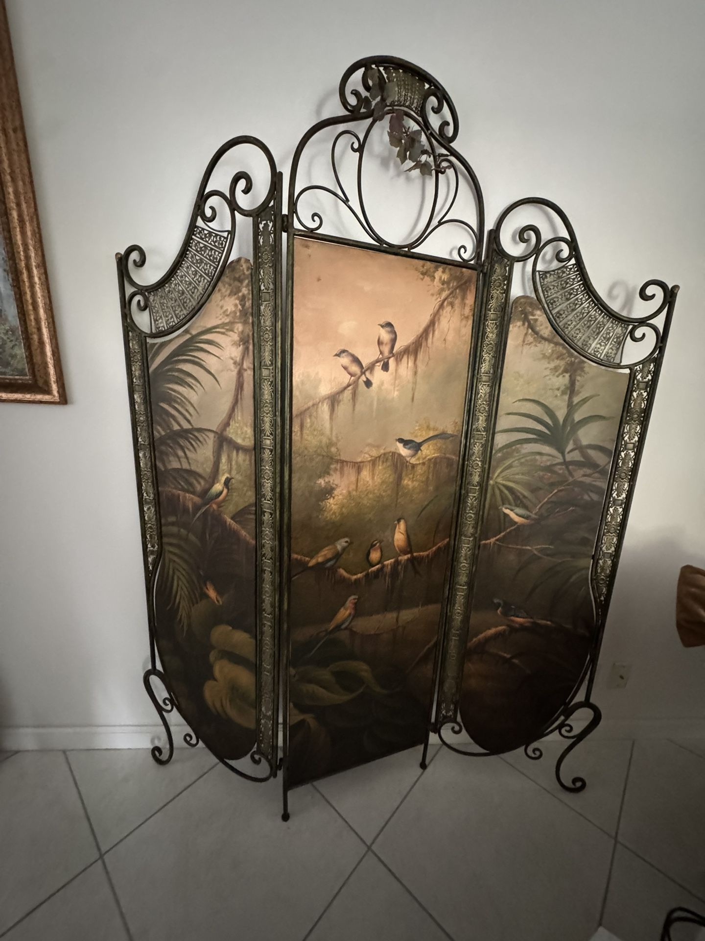 Folding Bird Screen Divider