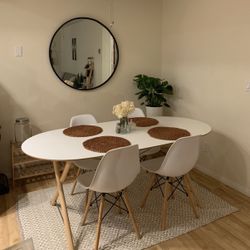 Modern Dining Table 