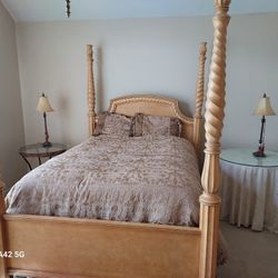 Queen Bedroom Set