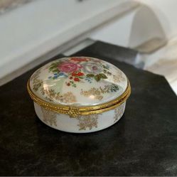 VTG Floral Iridescent Porcelain Trinket Box hinged Romantic Valentine's Day gift