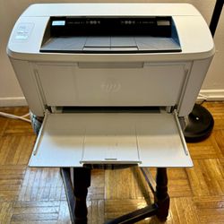 HP LaserJet Pro M15w Laser Printer w/ b&w cartridge
