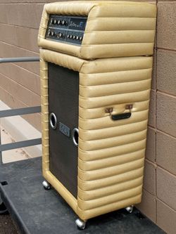 Kustom 150  vintage tuck and roll gold flake  bass/guitar amp