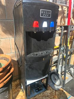 Water dispenser
