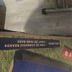 Deluxe cornhole