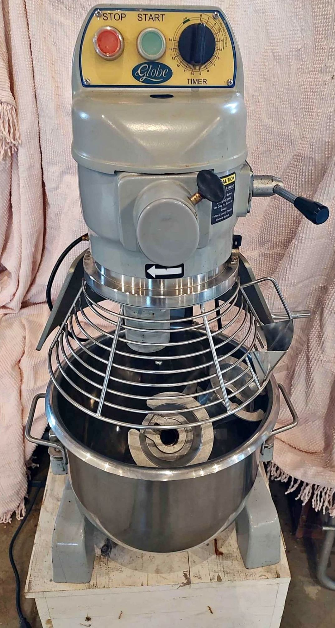 Globe Stand Mixer