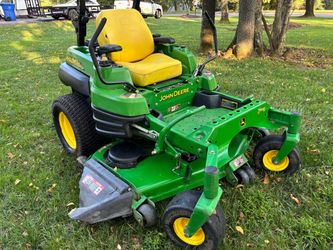John Deere Z830A Zero Turn Lawn Mower 60” deck