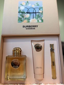 Burberry Goddess Perfume Gift Set