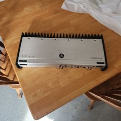 JL AUDIO Amplifier 