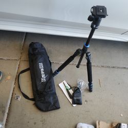 Ravelli  Professional 65" Ball Head Camera Video Photo  Stand 