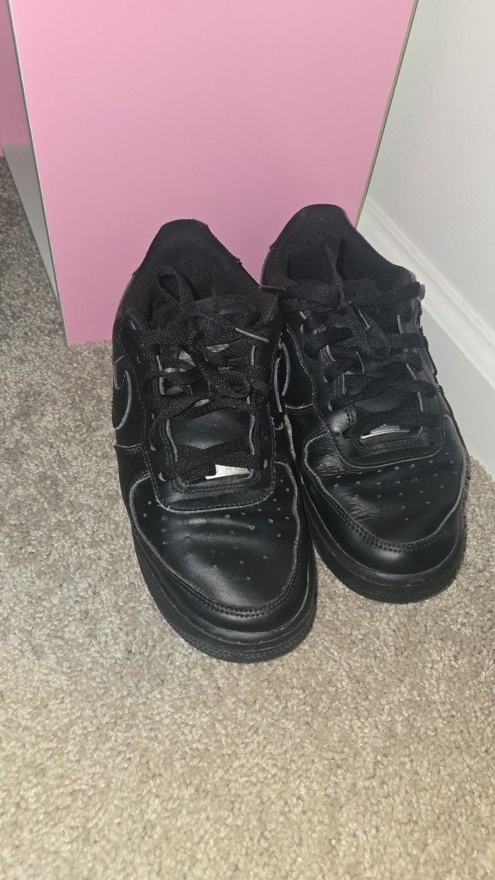 Shoes Used My Son Need More 