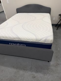 Queen size bed