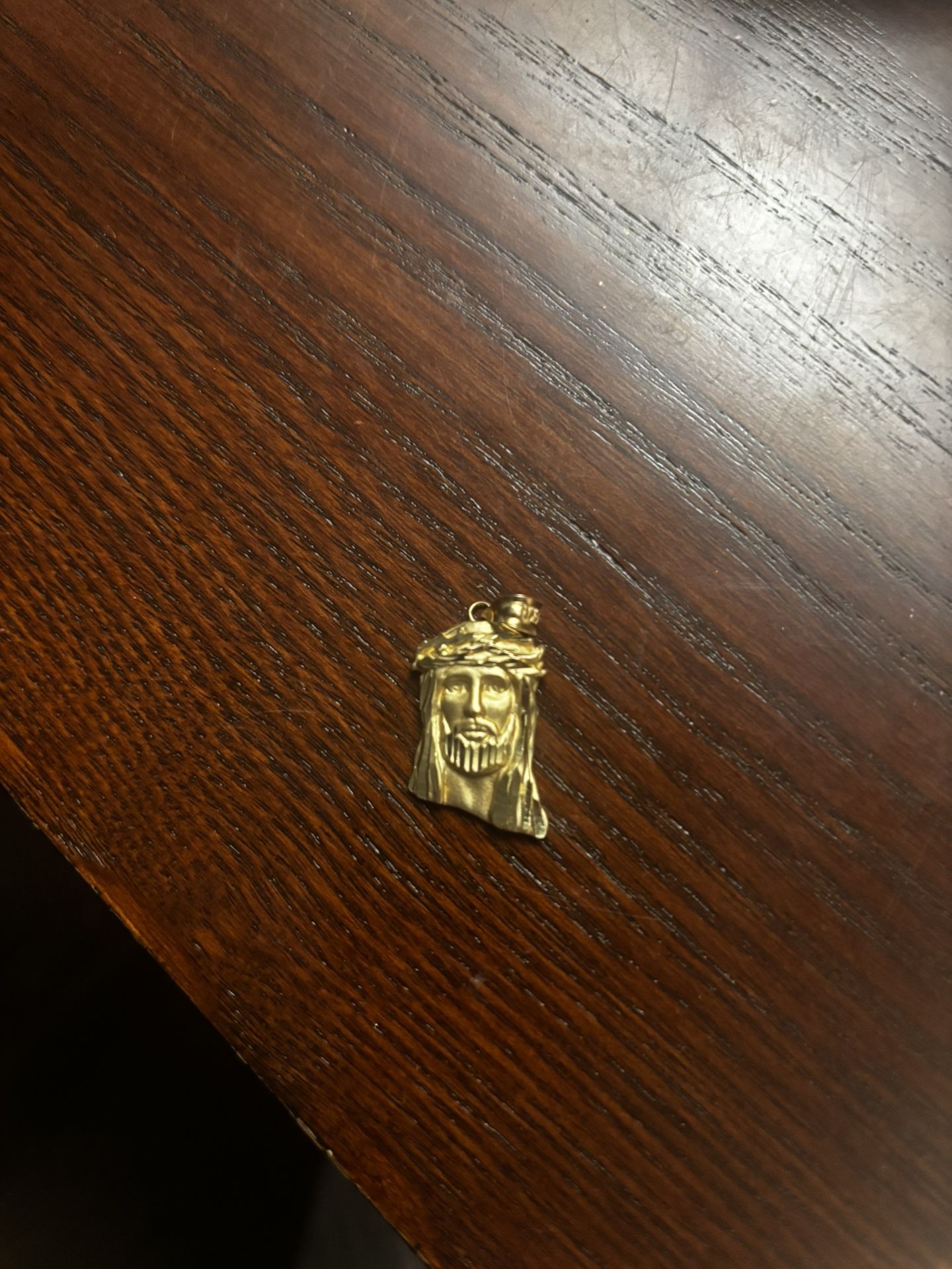 14k gold Jesus pendant