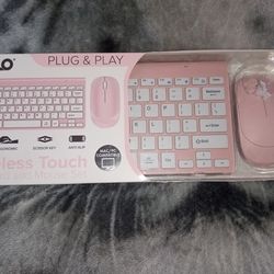 Cylo Wireless Touch Keyboard And Mouse Set