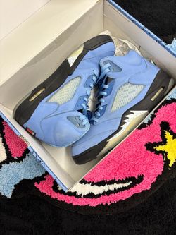 Jordan 5 UNC