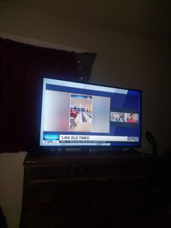 Westinghouse WD50FB2530 50-inch Smart T.V.   NO REMOTE