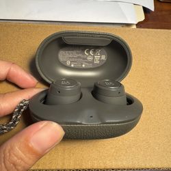 B&O Bluetooth Earbuds 