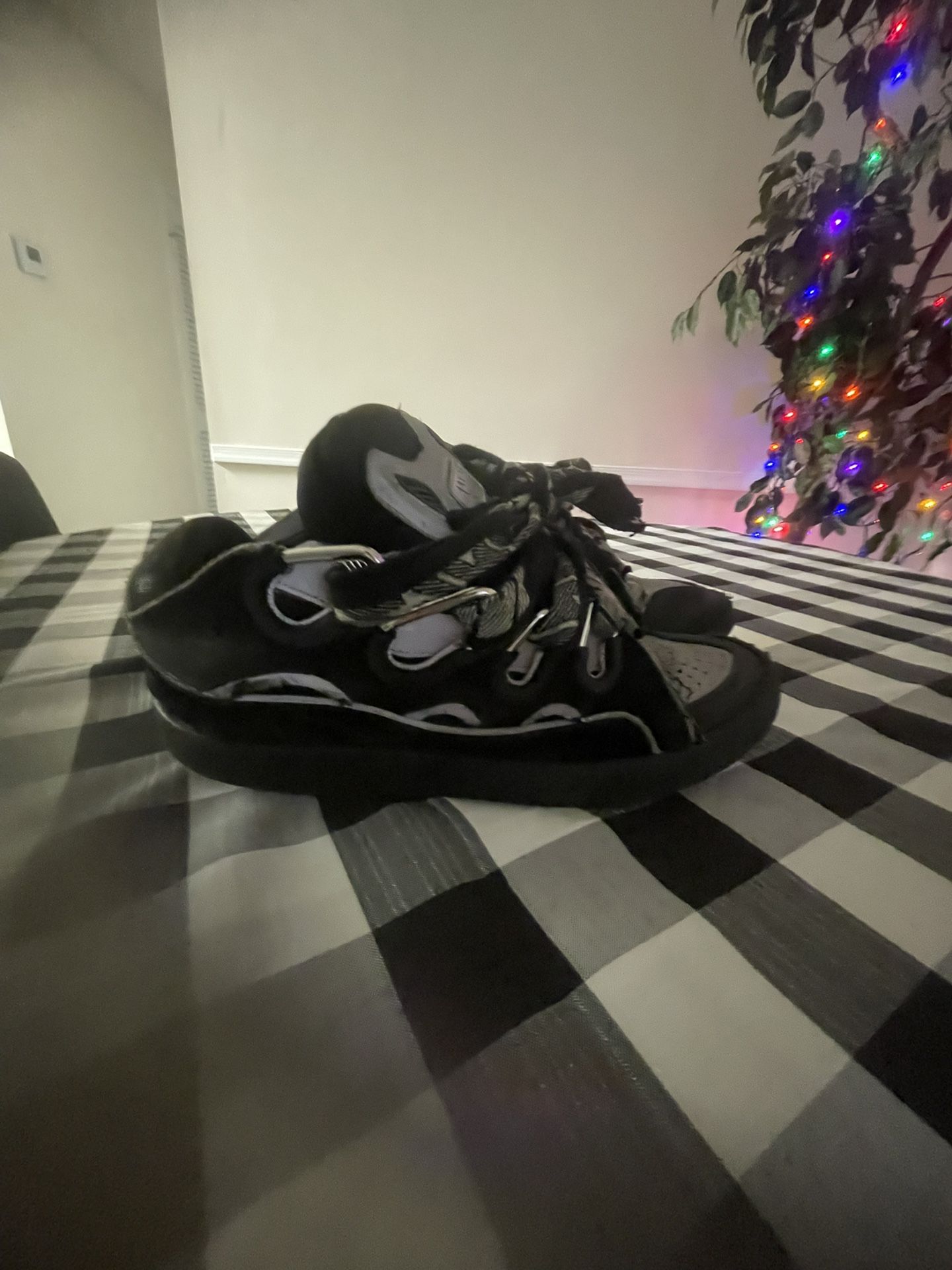 Black Lavins Size 43