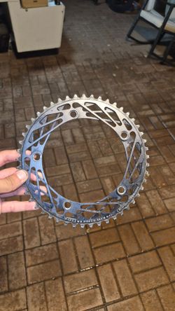 Unknown fixed gear/track chainring