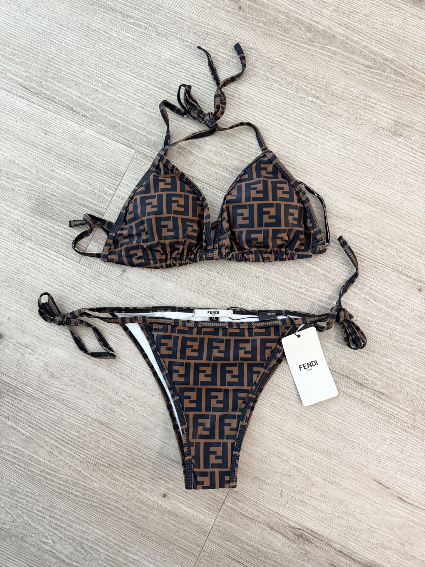 Brand New Fendi VIP GWP women 2 Pieces Bikinis set swimsuits