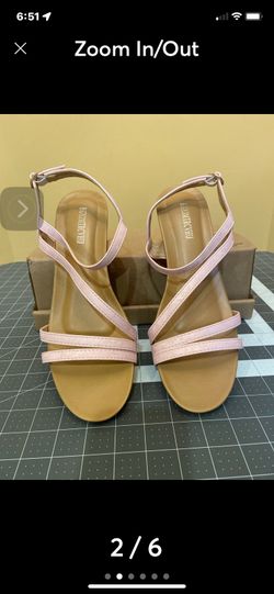 Women’s Pink Sandals 