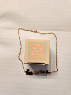 Avon Vintage Necklace