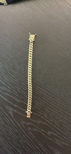 Gold Cuban Link Bracelet 10k