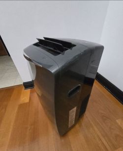 LG portable 14000 BTU Air conditioner - Air condicionado