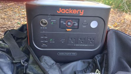 Jackery explorer 1000