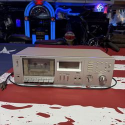 Sharp RY 20 Cassette Player