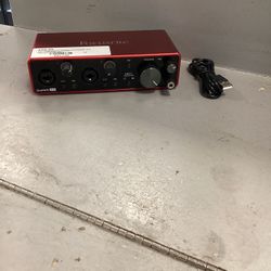 Focusrite Scarlett 2I2 3gen. USB Interface 