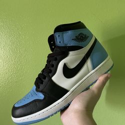 Air Jordan 1 UNC Toe 