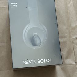 Beats Solo Bluetooth Wireless All-Day On-Ear Headphones 